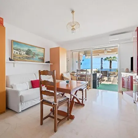 Appartement Les Terrasses - Vue - Clim - Parking Inclus *